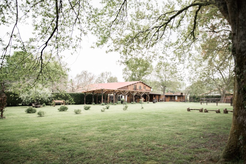 espace extérieur cérémonie mariage champêtre Landes