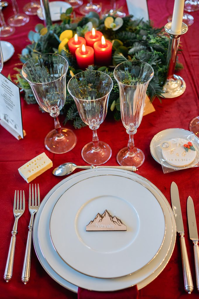 table mariage hiver centre de table bougies rouges décoration Landes