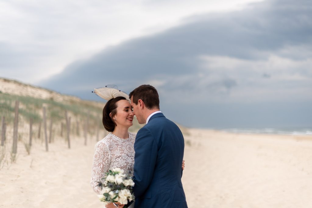 photographe mariage Mimizan séance couple plage Atlantique