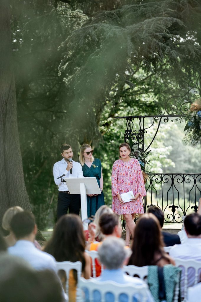 discours pendant la cérémonie laïque en Dordogne
