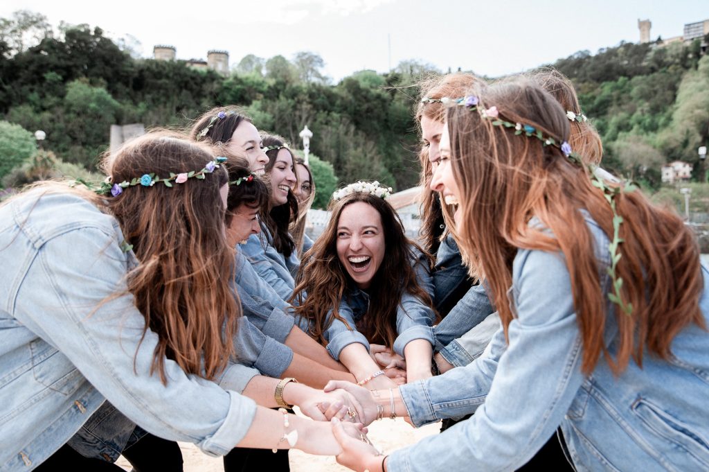 EVJF plage saut groupe Saint Sébastien