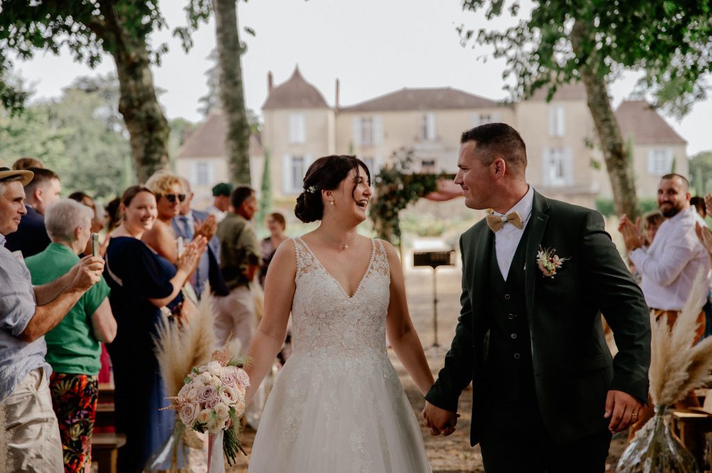 Sortie de cérémonie laïque au château de Campet